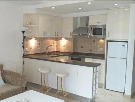 Apartamento En La Milla De Oro, A 100M De La Playa Διαμέρισμα Μαρμπέλλα Εξωτερικό φωτογραφία